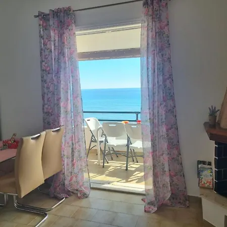 Corfu 67 Apartman *